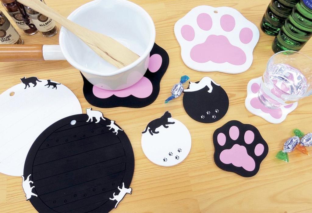Onishi Ken Seihan White Paw Print Silicone Trivet ASC-1401 180 x 175 x 3.5mm