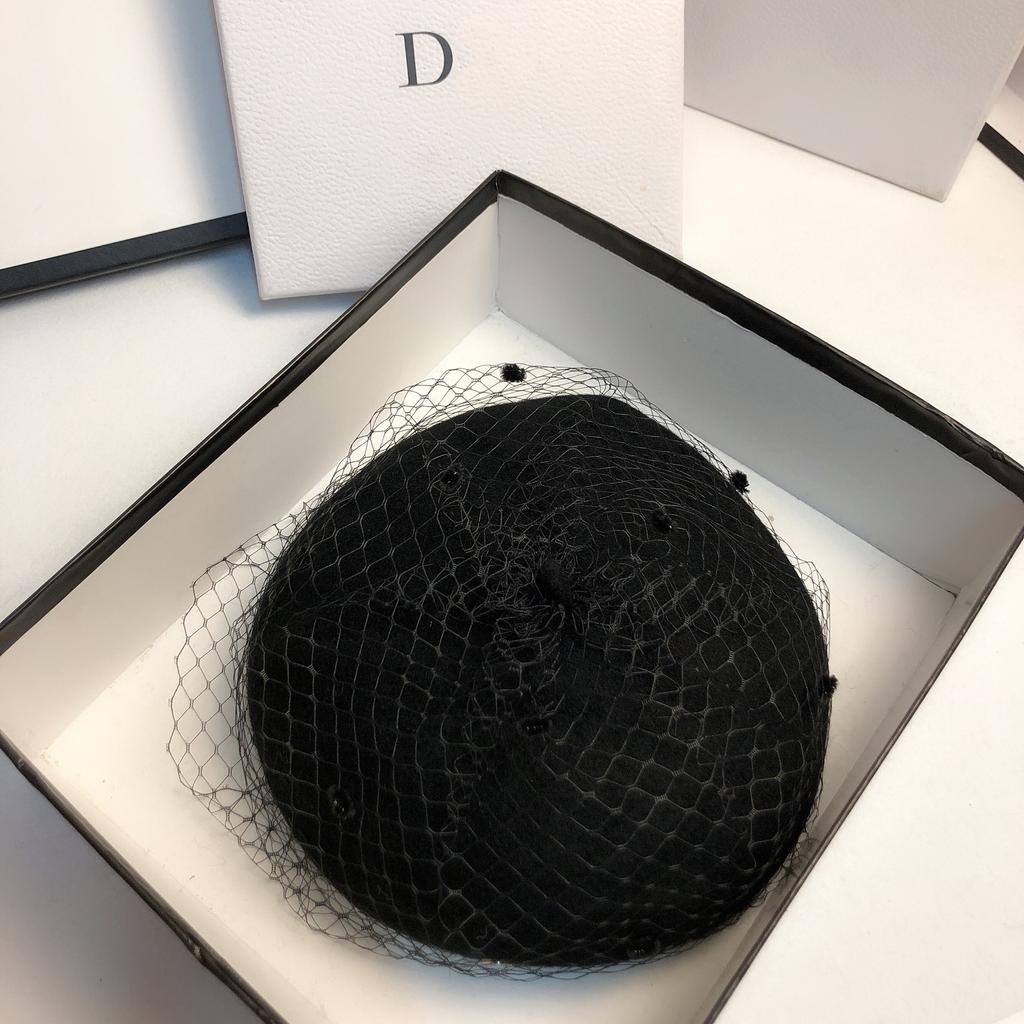 Woolen Beret Retro Mesh Face Covering Octagonal Hat Women'S Outdoor Versatile Painter Hat