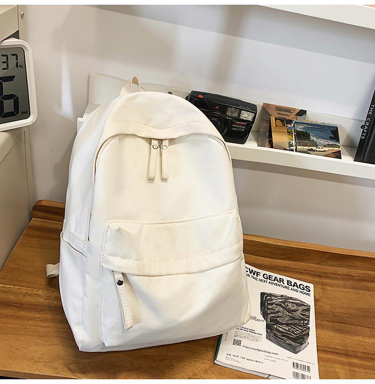 

Trendy Retro Couple Backpack - Lightweight Travel & School Bookbag білий