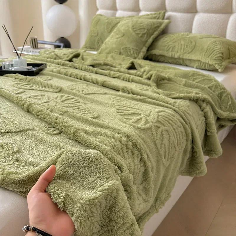 Luxurious Chiffon Butterfly Jacquard Throw Blanket Velvet Nap Blanket Office Shawl Comfortable Blanket Warm Sofa Blankets for Bed Quilt