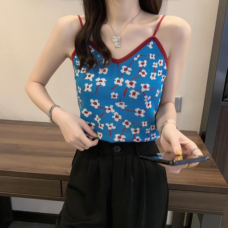 Halter Vest Women's Summer New Knitted Floral Inside with A Base Shirt To Wear A Small Halter Top Sexy Net Red