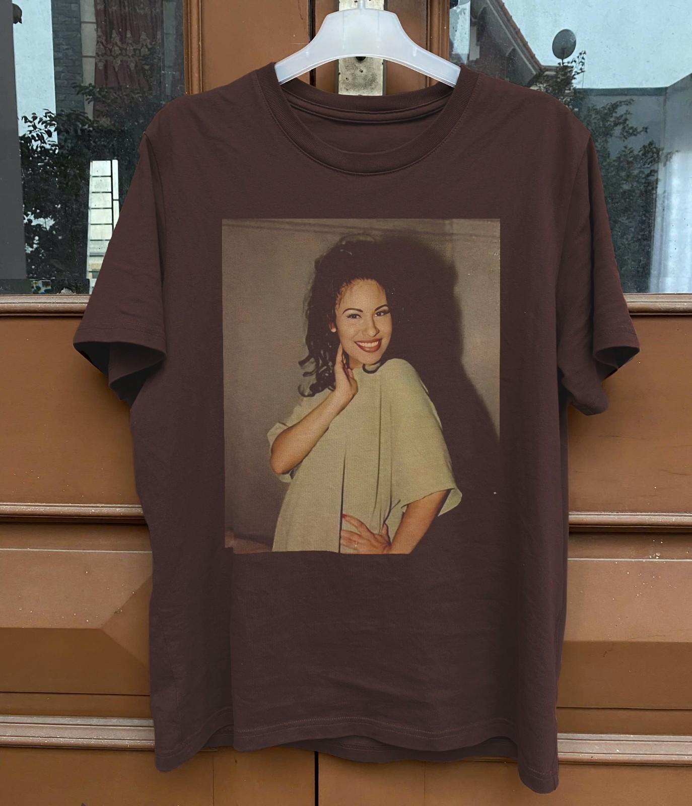 HOT! Selena Quintanilla Shirt Ruset Classic Unisex T-Shirt Size S-5XL M