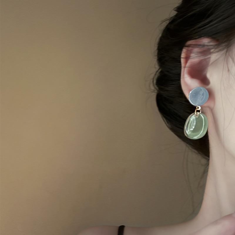 Silver Needle Small Fresh Ice Transparent Contrast Color Resin Earrings Simple Earrings Mori Ins Commuter Versatile Earrings Women