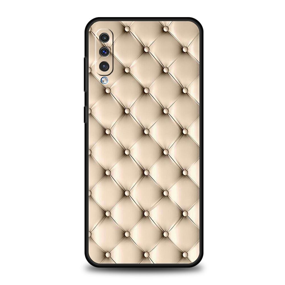 Quilted Texture Sofa Pattern Crown Phone Case For Samsung A56 A36 A26 A34 A17 A16 A06 A14 A12 A54 A72 A22 A52 A50 A40 A32 Cover