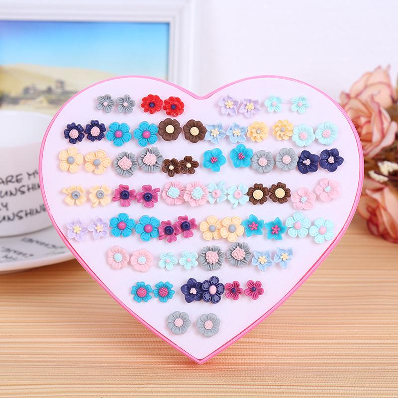 

Женские серьги-пусеты с цветами из смолы макаронных цветов - 36 пар