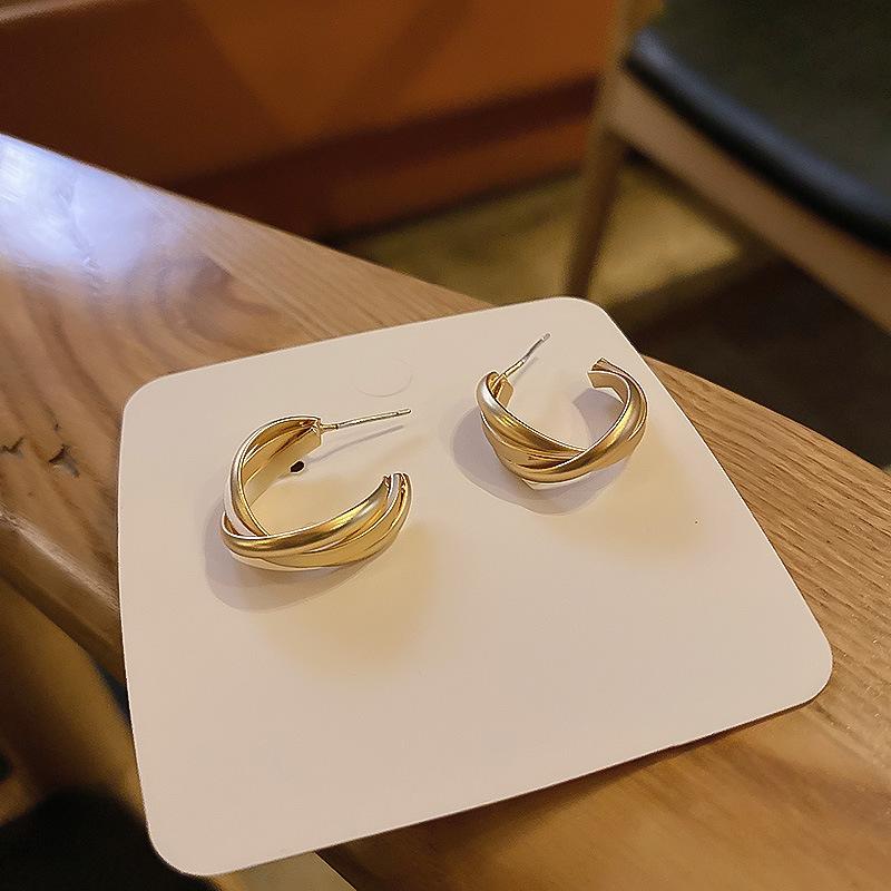 Geometric Twist Earrings Simple Metal Earrings Women's Personality Niche Stud Earrings Temperament Earrings Women's Silver