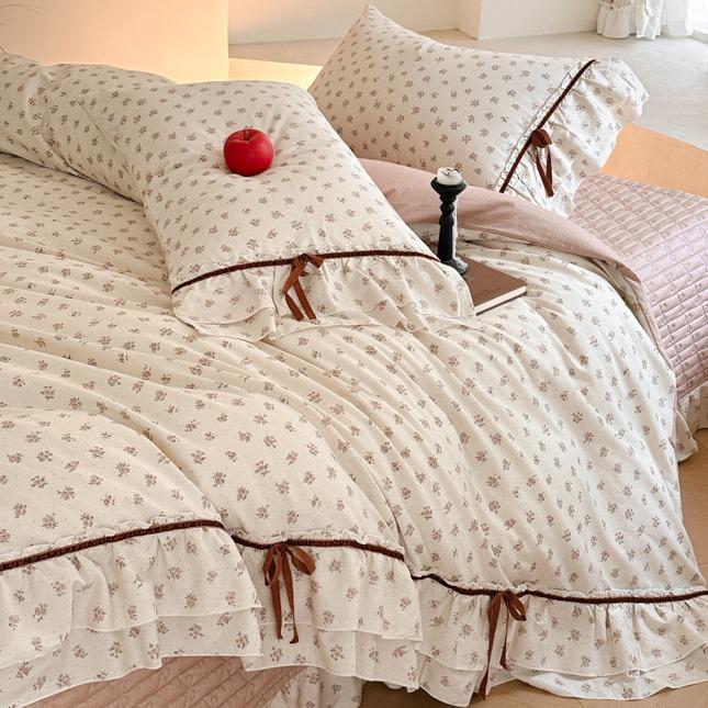 Cotton Bedding Four-piece Set Bow Lace Edge Skin-friendly Breathable Bed Sheet Quilt Cover Pillowcase Kit