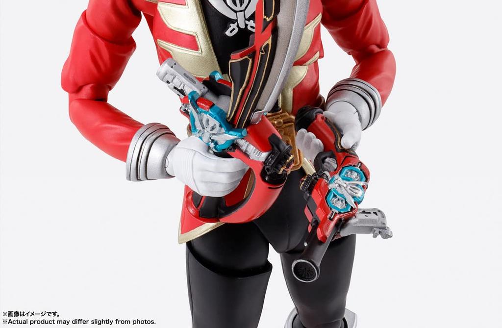 TAMASHII NATIONS Kaizoku Sentai Gokaiger Gokai Red 145mm painted movable figure S.H.Figuarts (Shinkocho Seiho) approx. PVC&ABS