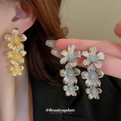 Silver Needle Flower Tassel Earrings: Trendy, High-End European & American Design Earrings