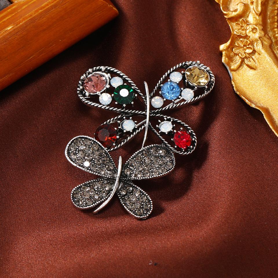 SKEDS Elegant Women Men Fashion Full Crystal Butterfly Flower Brooches Badges Shiny Boutique Decoration Rhinestone Pins Jewelry