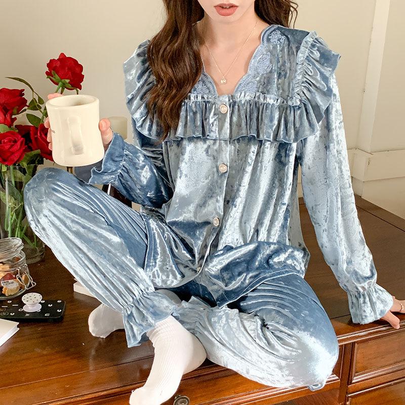 Women's Gold Velvet Pajamas Suit: Sexy Korean Style, Long Sleeves, for Spring, Autumn, Winter.