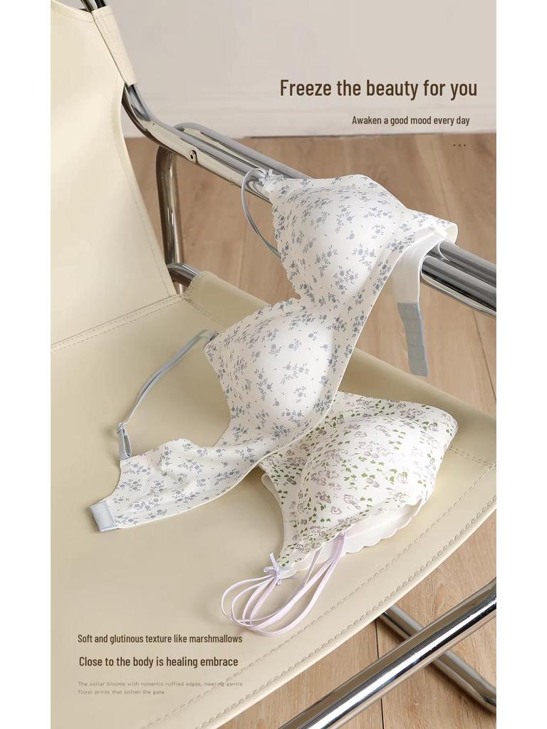 Seamless Lift-Up Bra for Small Busts with Thin Straps - Anti-Sagging & Perfect for Summer