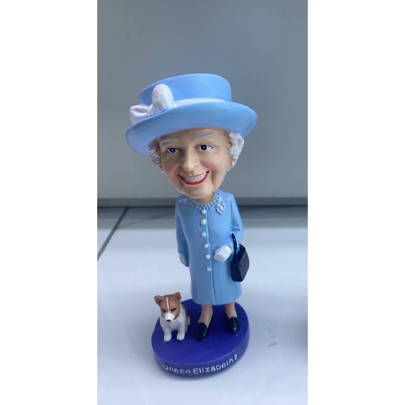 

Королева Елизавета II Полимерная кукла Мультяшный рисунок Декоративное памятное украшение 16cm/6.30in синий