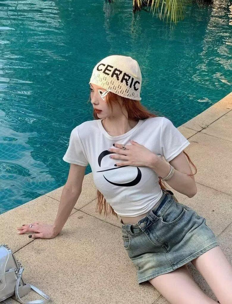 2025 Summer Women's High Waist Distressed Denim A-Line Skirt