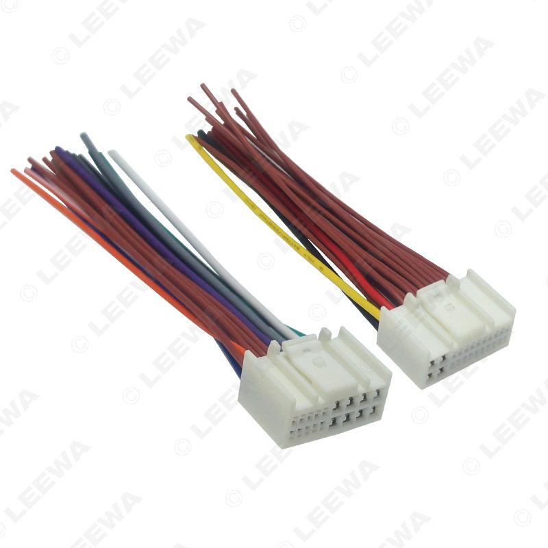 Hyundai Tucson/IX35/Elantra/Sonata/MISTRA CD Player Audio Wire Plug Adapter