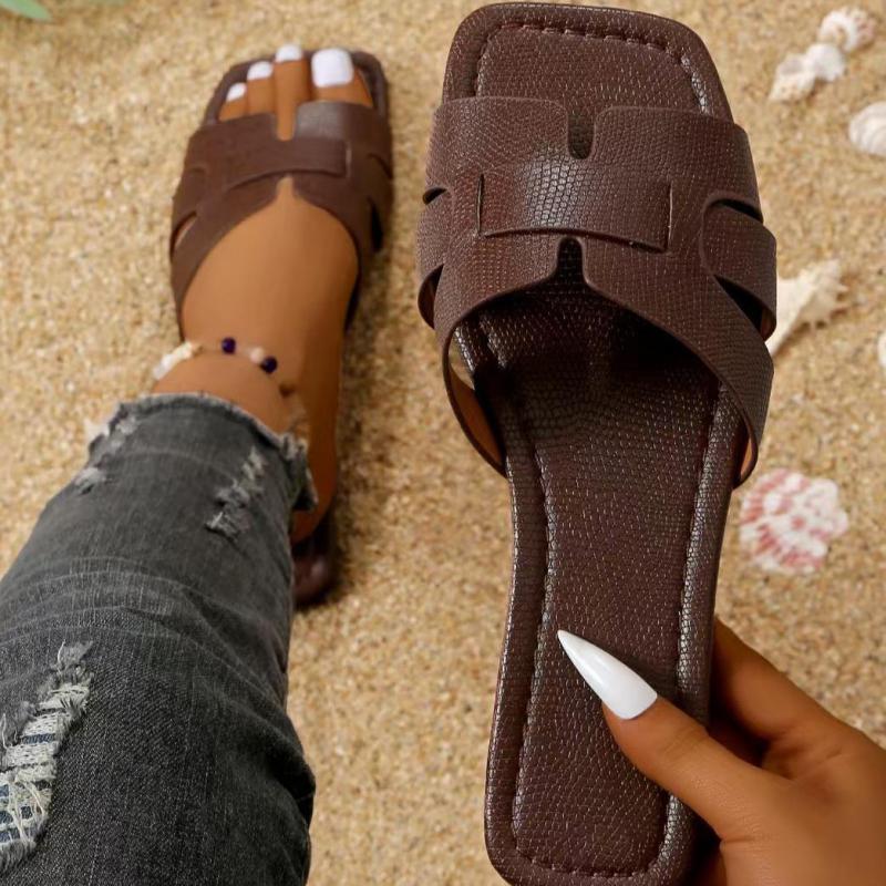 Fashion White Flat Slippers for Women Summer Design Soft Non-slip Slippers Braided Open Toe Square Head Outdoor Beach Slippers Woman