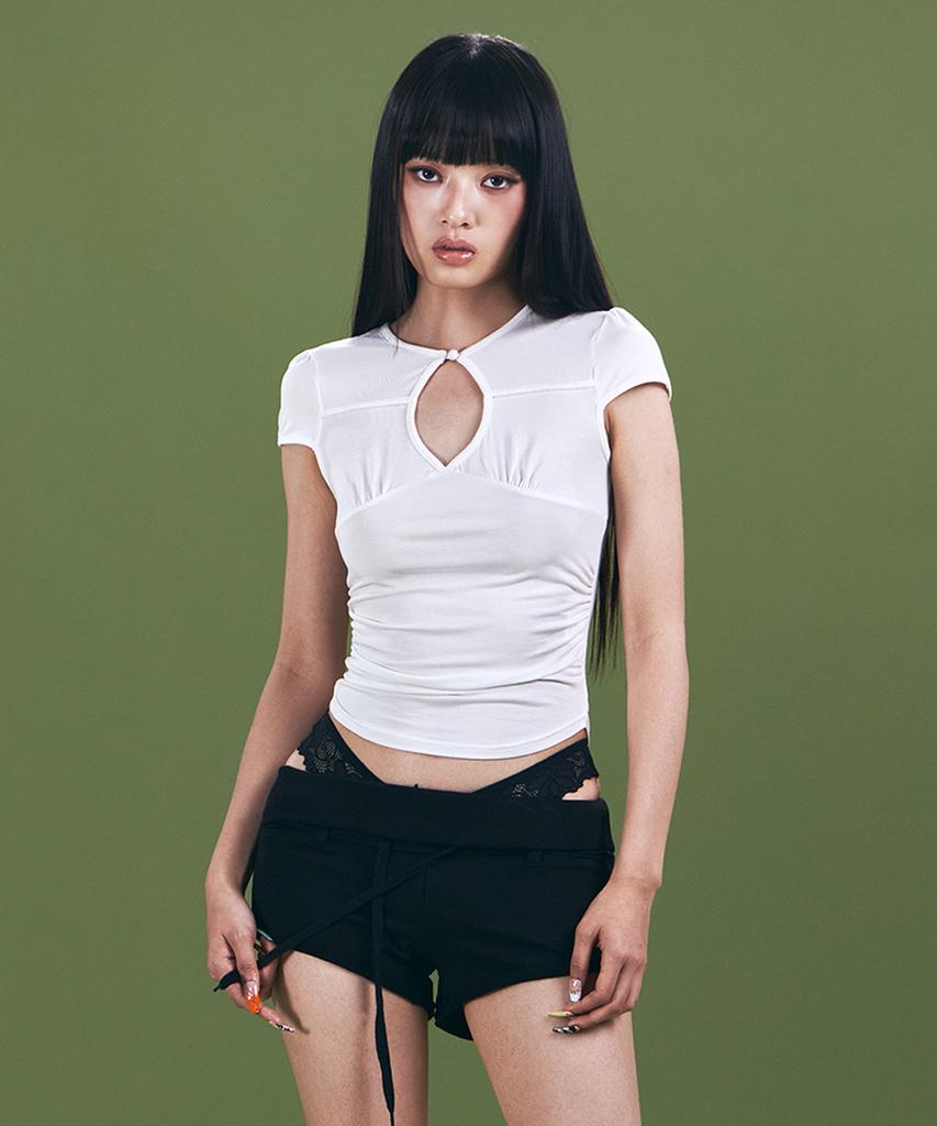 Peullijeunopallou Bomi Shirring Short Sleeve Top (White)