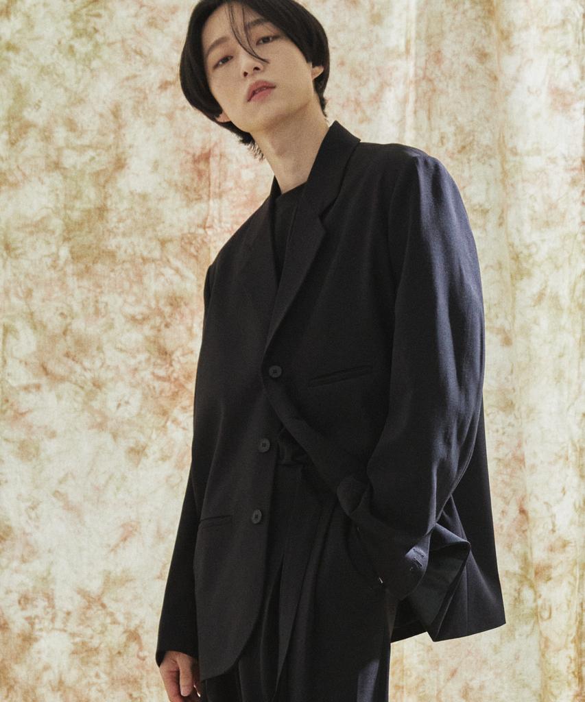 Concent12 Bold Wool Blazer Black