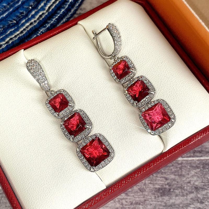 Europejskie i Amerykańskie Luksusowe Błyszczące Kwadratowe Kolczyki z Cyrkoniami i Kolorowymi Kamieniami Szlachetnymi