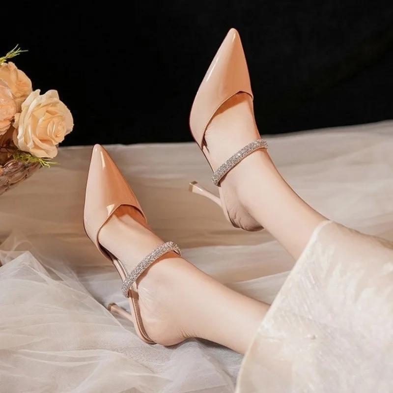 мода 2024 года Модные женские туфли с закрытым носком Женские тапочки Элегантные сандалии — фото 4