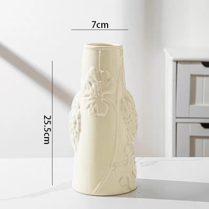Nordic High-End Ceramic Vase for Living Room or Dining Table Flower Arrangement Cream Color (Excludes Flowers)
