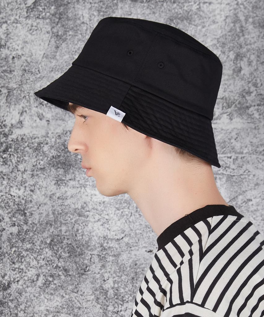 Bajal Monogram Label Color Bucket Hat Black