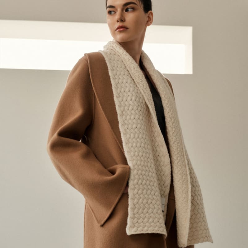 

White Project ARACHNE LAMBS WOOL 100 MUFFLER CREAM