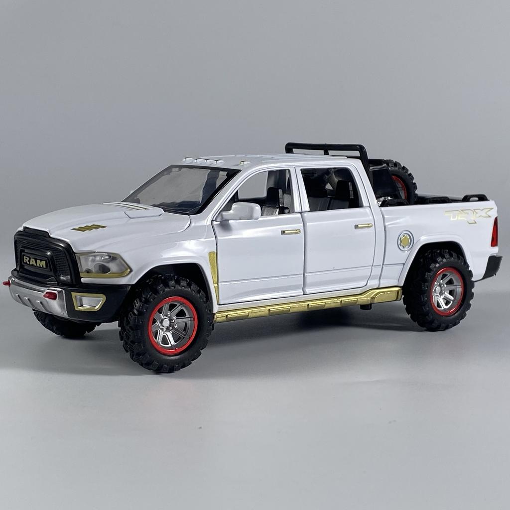 1:32 Dodge Ram Pickup Truck Alloy Off Road Car Diecast Model Sound Light Toy Home Decoration Ornaments Children Birthday Present