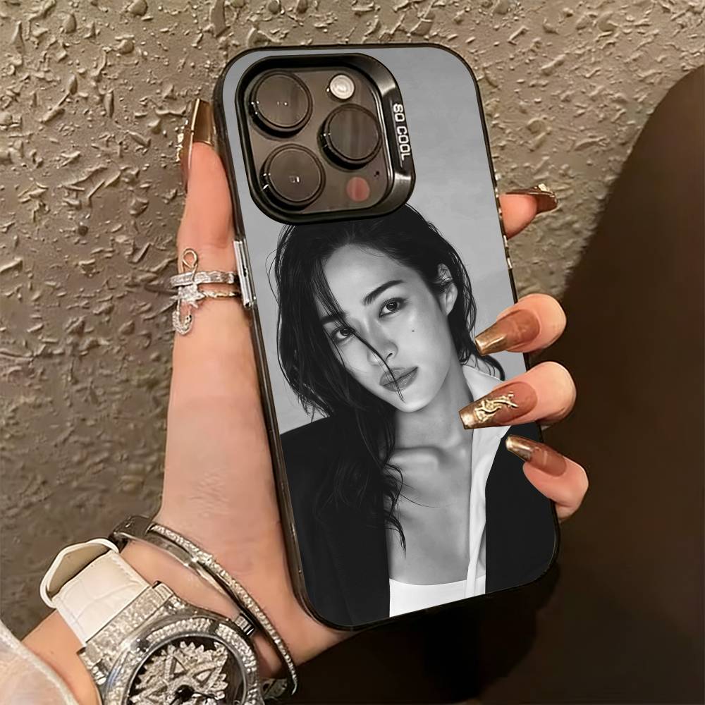 L-Lingling Kwong Actress Phone Case For iPhone 17,16,15,14,13,12,11 Plus,Pro Max,XS,Colored Silver Plated Inside Cover