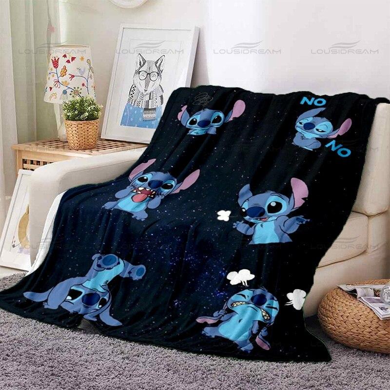 Fashion Animated Couple Blankets Cute Cartoon Pet Pattern Thin Blankets Flannel Portable Home Travel Office Blankets