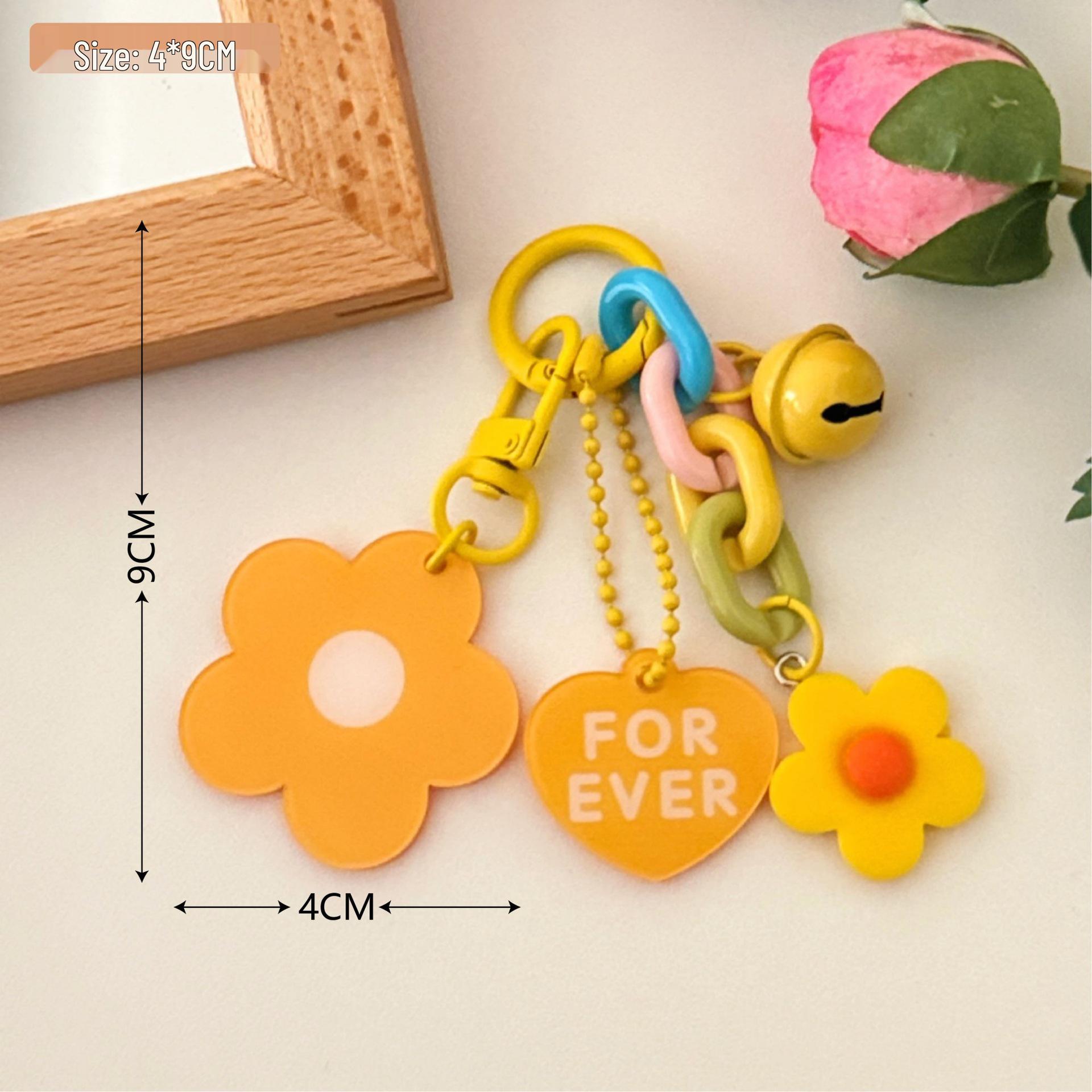 Trendy Acrylic Flower Keychain Pendant - Cute Bag Accessory for Girls & Couples