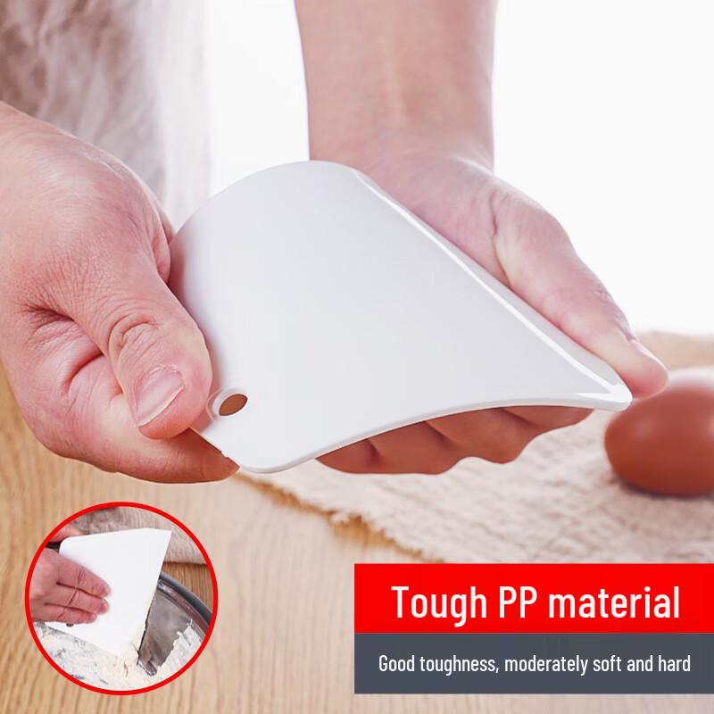 Plastic Cake Scraper and Cutter Set