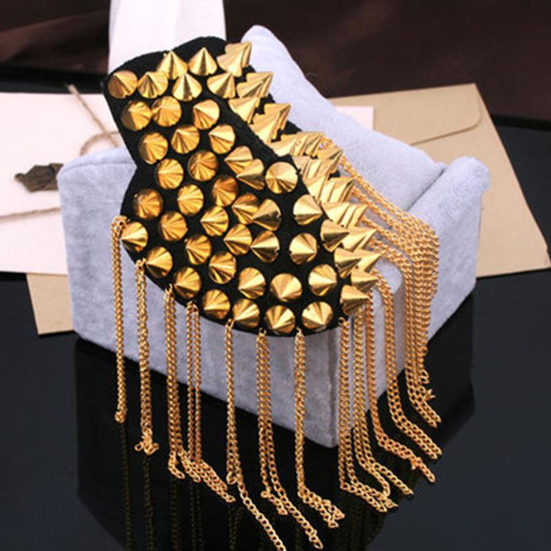 

1Pc Jacket Vintage Brooch Accessories Chain Tassel Rivet Shoulder Pad Club Epaulette Rivet Shoulder Badges Pin Style Fashion New