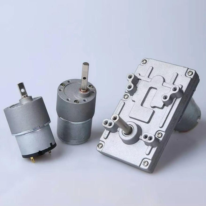 JGB37-520 Miniature High Torque Micro Metal Gear Reducer Motor 12V/24V 5RPM~750RPM Micro Speed Adjustable Forward And Reverse