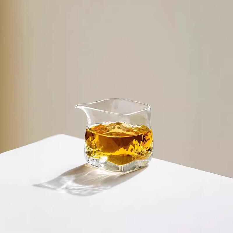Shangqi Hammered Glass Tea Fair Cup