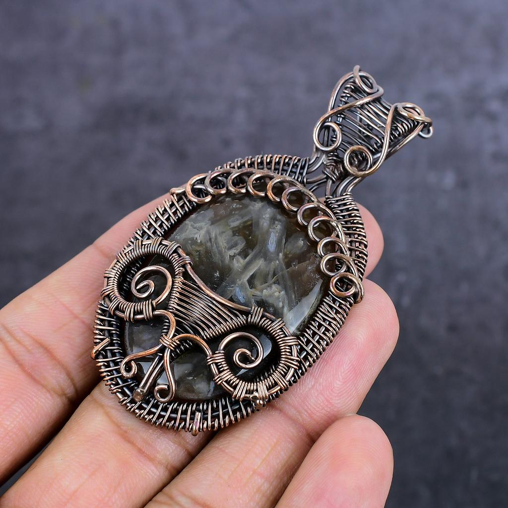 Naturlig Röragat Ädelsten Handgjord Koppartrådsinlindad Smyckeshänge 2,96" Q5J43