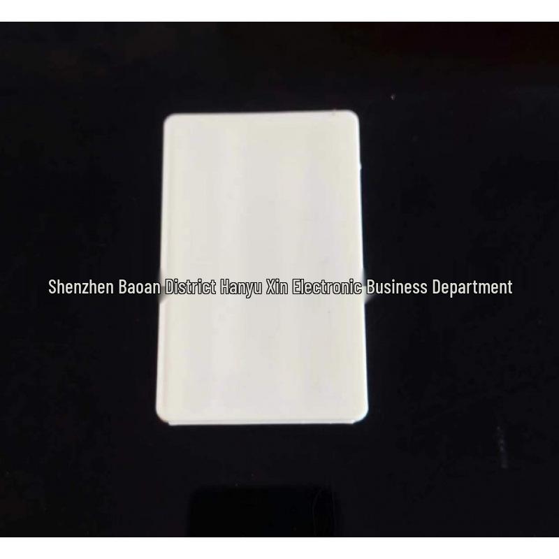 Международный набор инструментов для слесарей