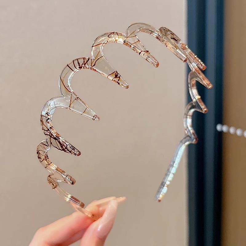 Women's 2025 Spring/Summer High Skull Wavy Headband with Teeth for Face Washing