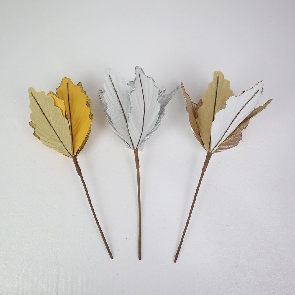 Glossy Fabric Christmas Tree Flowers Bright Color Christmas Tree Decoration  Store Display