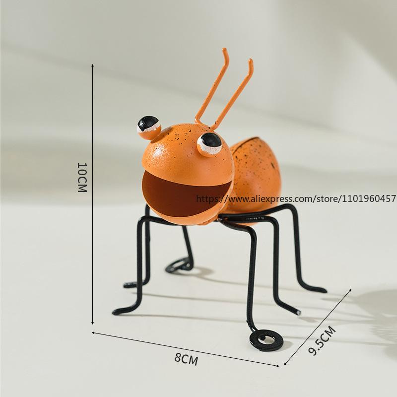 Garden Courtyard Decor: Rustic Animal Ant Figurine Photo Prop Creative Wrought Iron Wall Hanging