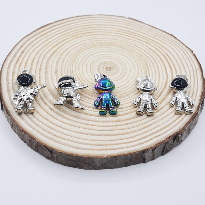 Trendy Hip Hop Astronaut Necklace - Unisex Street Dance Choker