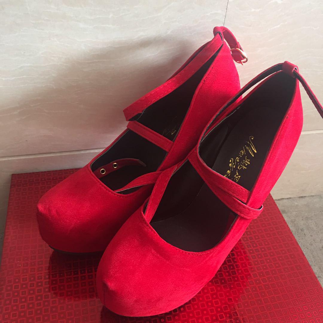 

2024 European & American Style Suede High Heel Platform Buckle Wedding Shoes, Plus Size 43 for Women 37 красный