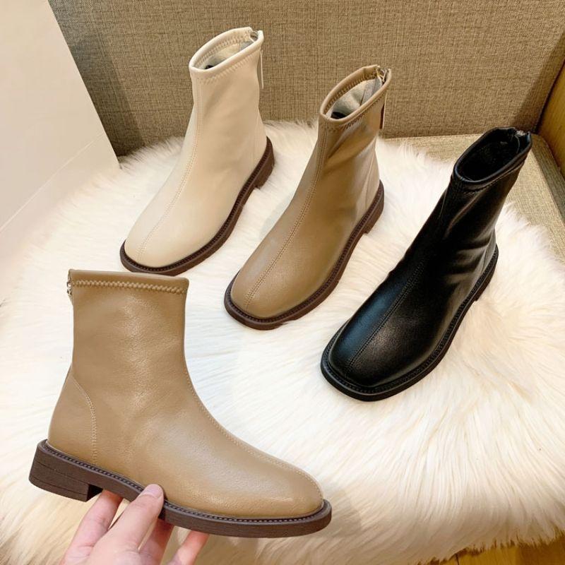 Botines blancos para mujer otoño e invierno nuevos botines individuales botas de cuero suave punta cuadrada botas finas zapatos planos