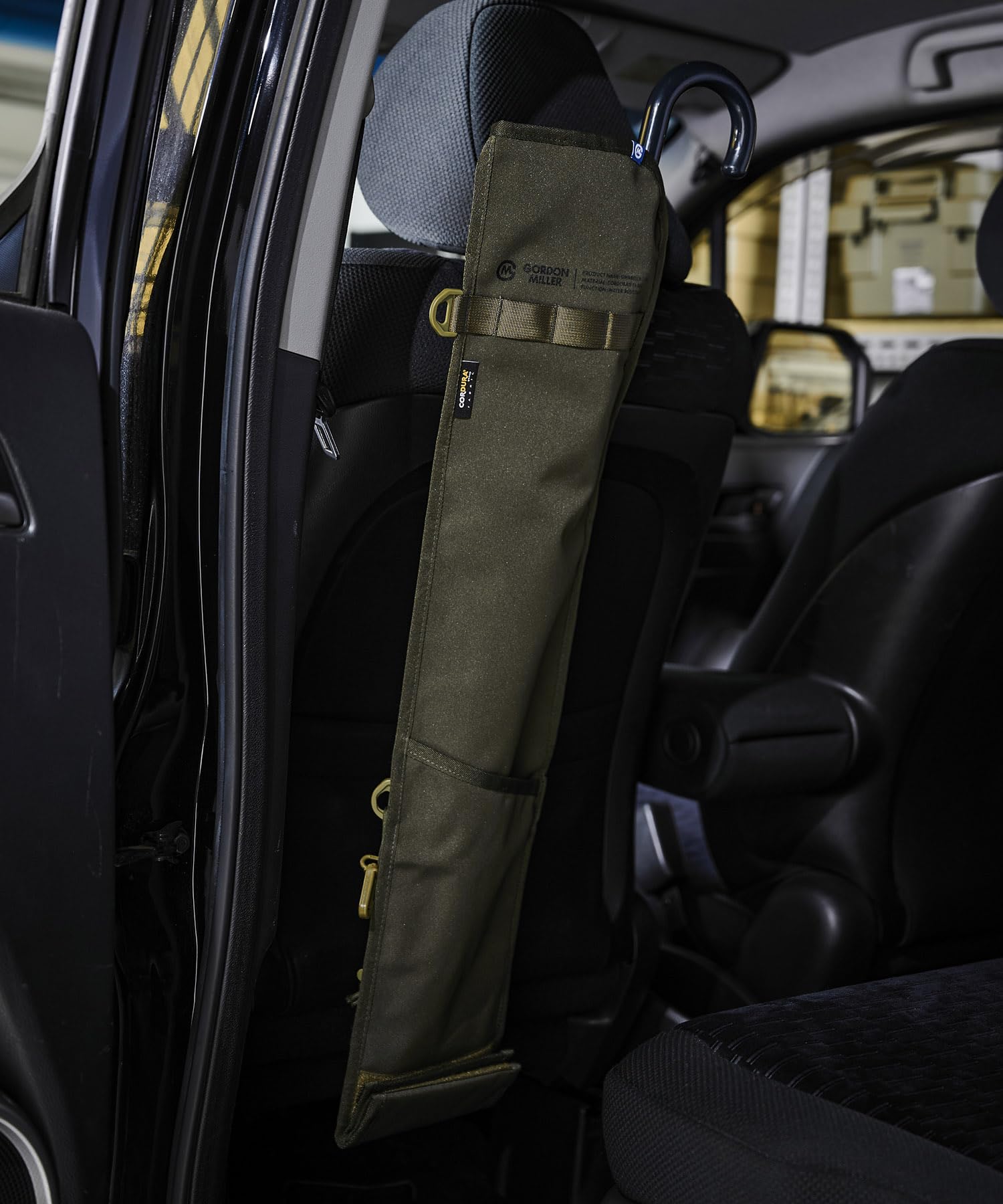 

GORDON MILLER Автомобильный чехол для зонта на спинку сиденья Cordura, Водоотталкивающий, Вмещает 3 зонта, с дренажом, Оливковый, 1646566