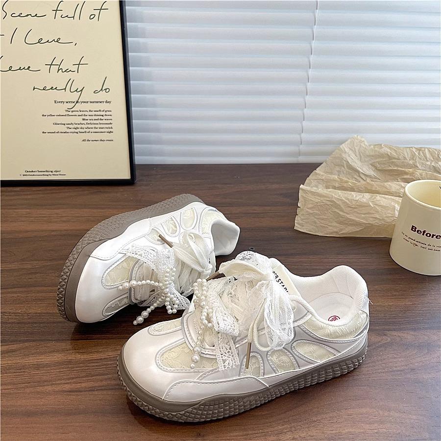 Ballet Style Moral Training Shoes Women's Shoes 2025 New Spring and Summer Mesh Breathable with Skirt White Shoes Versatile Casual Board Shoes
