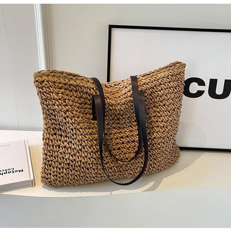 Straw Bag New Beach Woven Straw Bag Shoulder Women's Bag Simple Large-capacity Leisure Vacation Travel Bag