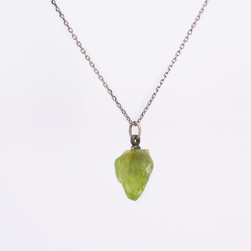 

HARANG HR 301N_Peridot Necklace 42cm