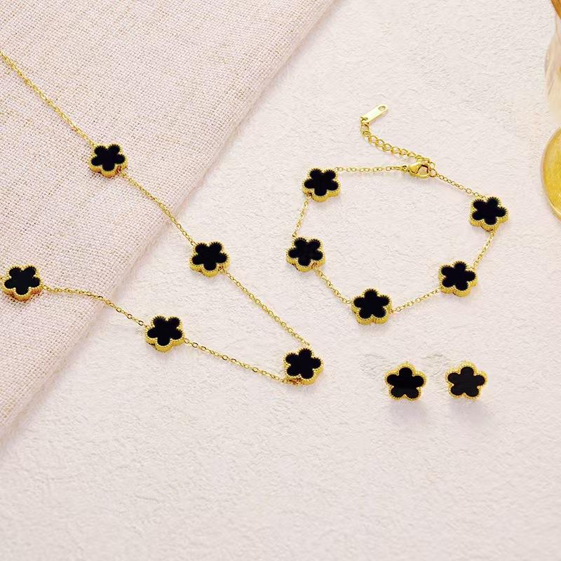 3-Piece Set of Plum Blossom Five-Leaf Flower Necklace Bracelet Women's Gift Jewelry Set for Parties