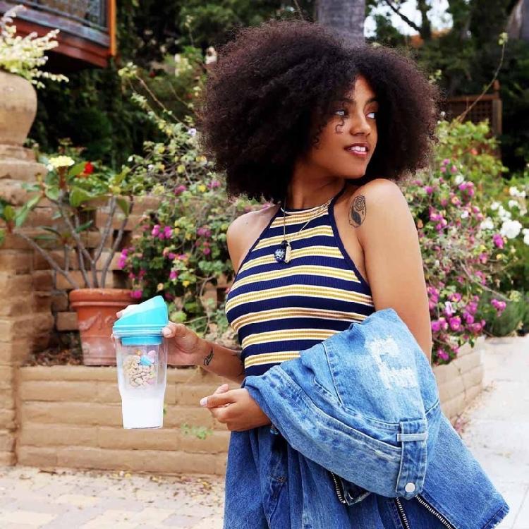 Grote Draagbare Ontbijtbeker voor Handheld Ontbijtconsumptie Geen Bestek Nodig Herbruikbaar Plastic