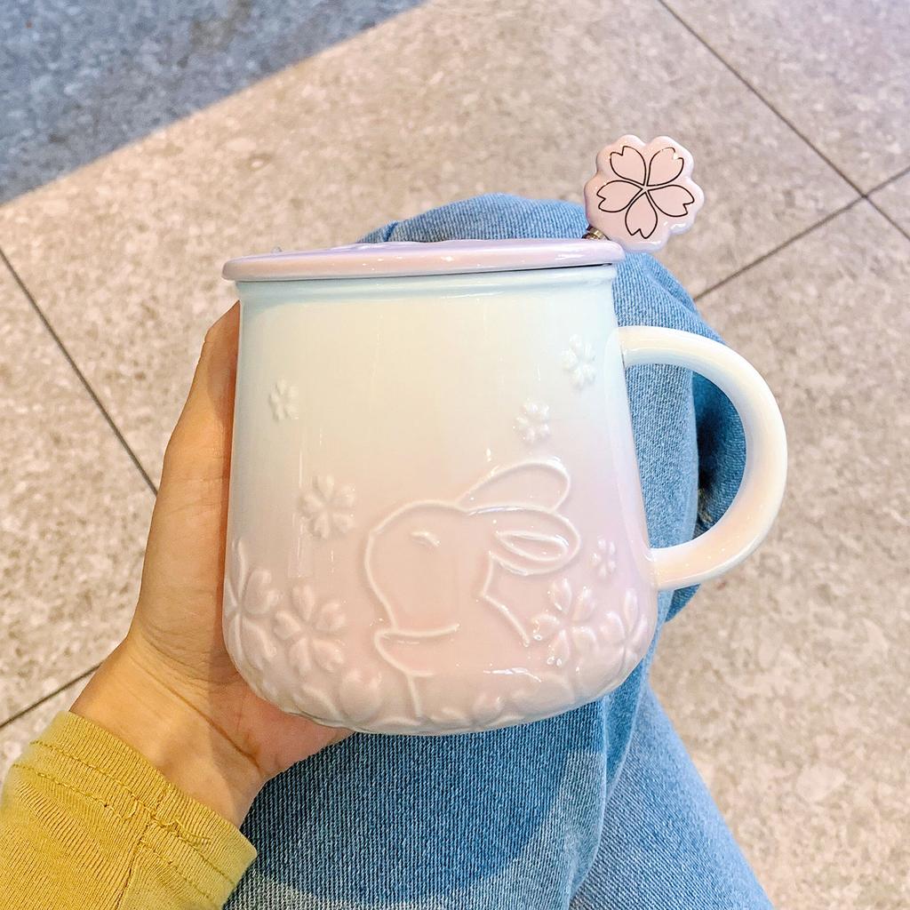 Relief Mug High Value Ceramic Cup with Lid with Spoon Office Water Cup for Women Breakfast Cup Souvenir Gift